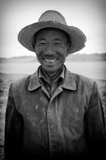 tibetischer Landarbeiter von Stephan Opitz