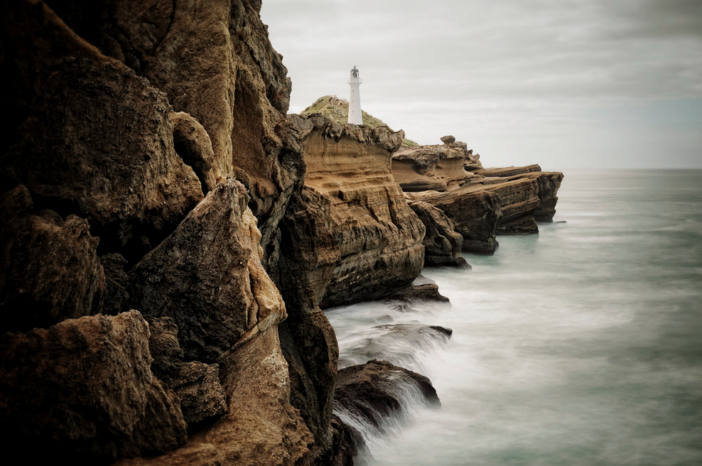 Castlepoint Lighthouse, Neuseeland - Fotokunst von Norbert Rupp