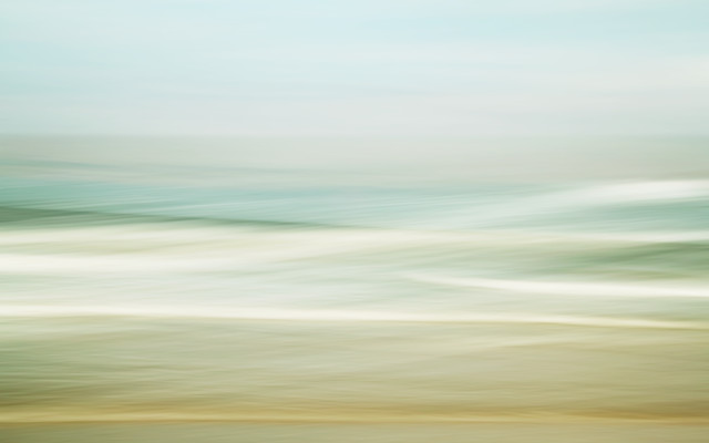 Sea Waves - Fotokunst von Manuela Deigert 