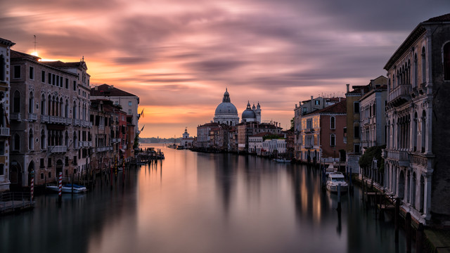 Venedig Canal Grande - Santa Maria Della Salute von Dennis Wehrmann