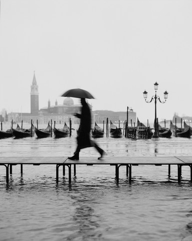 Hochwasser in Venedig - Fotokunst van Alexander Mertsch